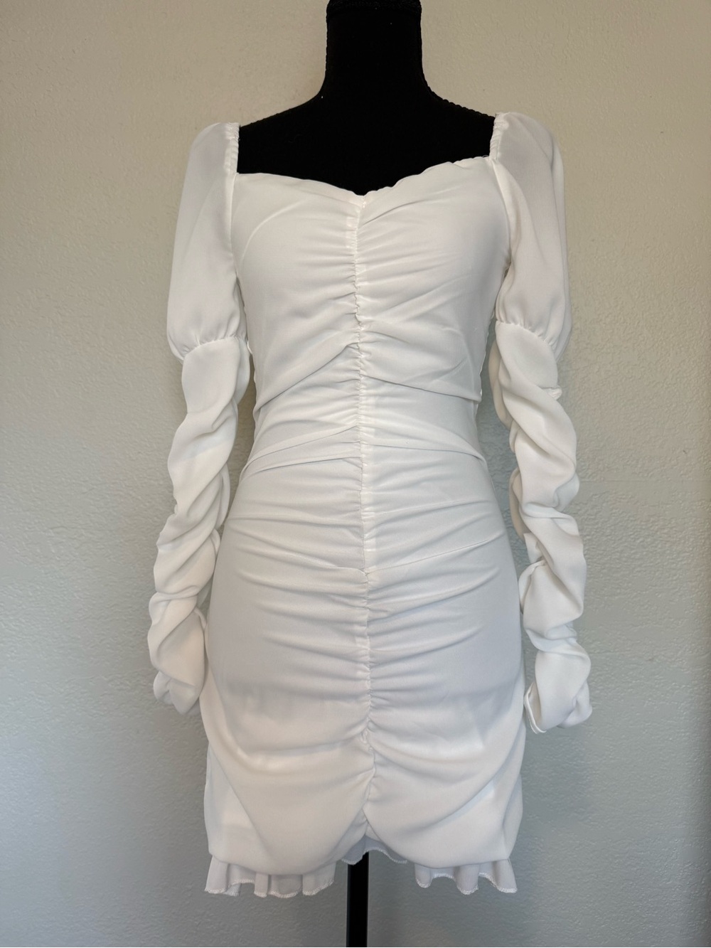 PrettyLittleThing White Ruched Long Sleeve Mini Dress